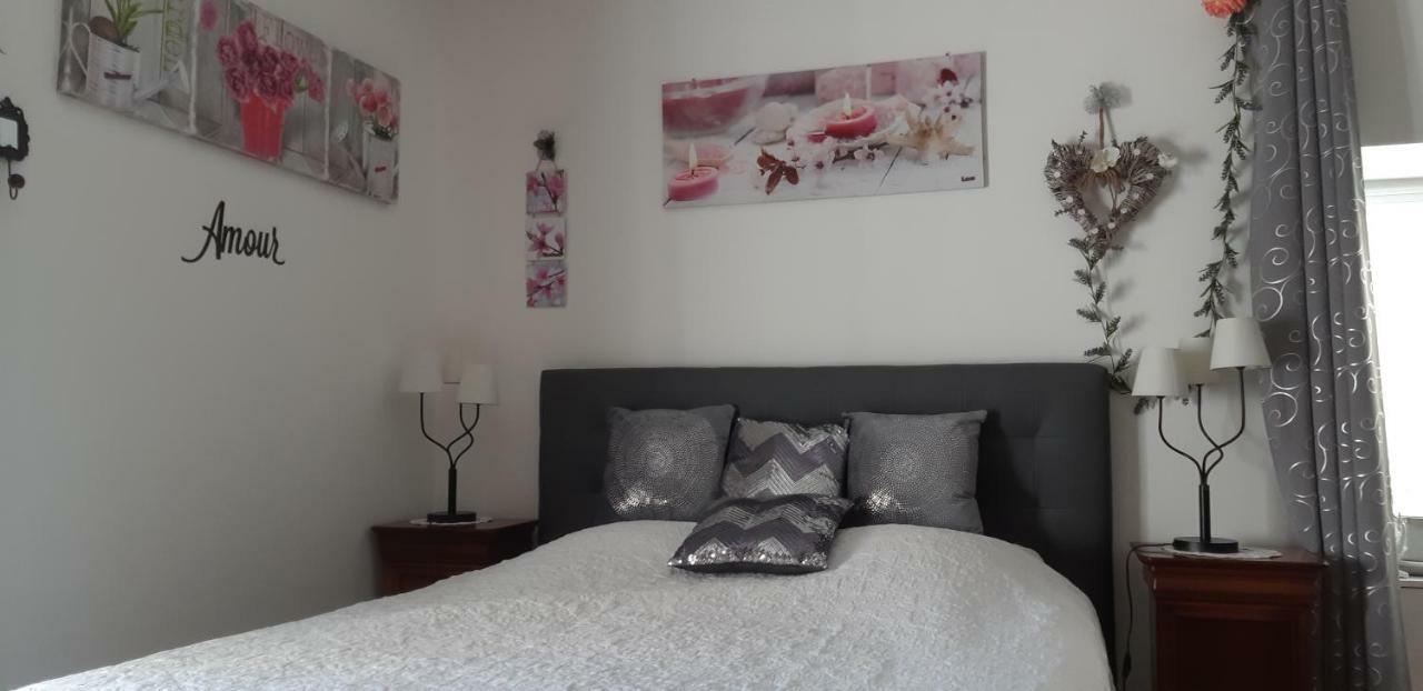 Les Orchidees Chambre Hotes Futuroscope Chasseneuil Poitiers Jaunay-Clan Exteriör bild